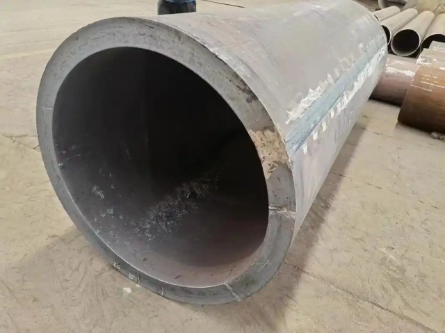 贡嘎30CrMo大口径无缝钢管